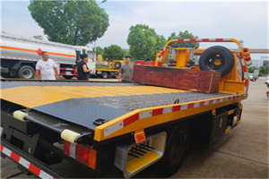 兴宾区附近拖车电话号码服务